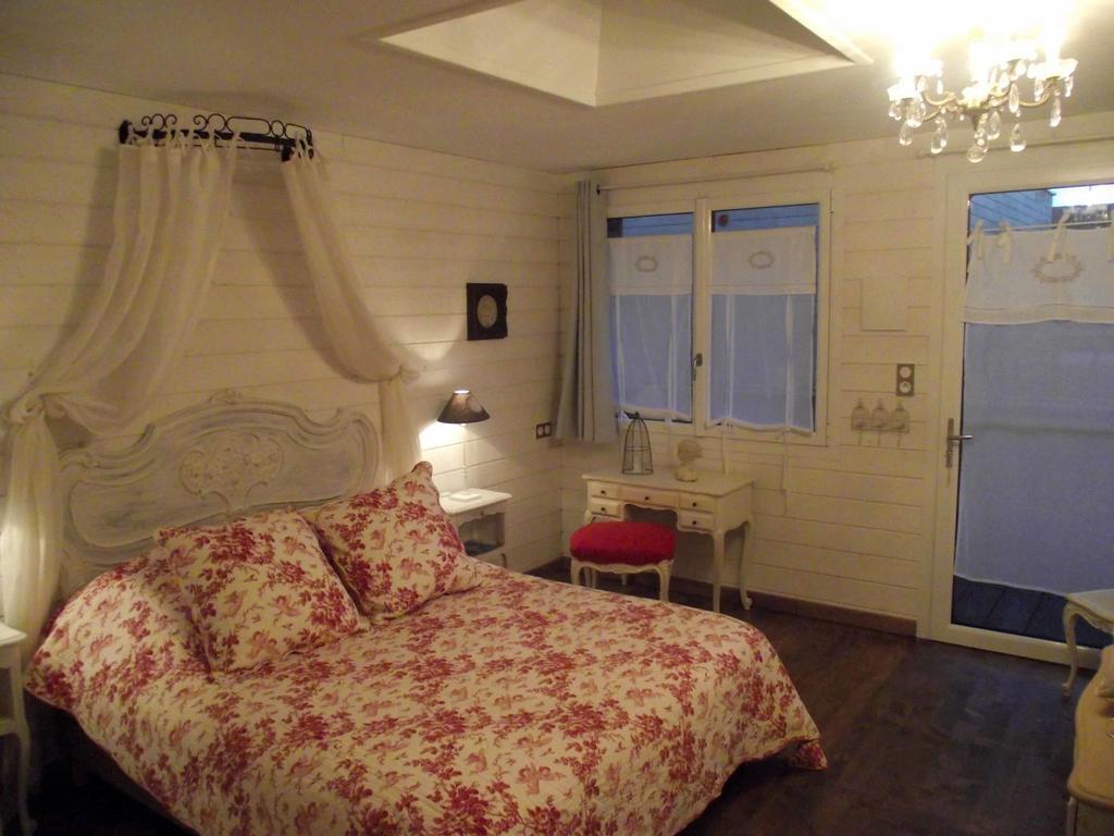 Les Belles Epoques B&B - Proche Puy Du Fou Saint-Germain-sur-Moine Kamer foto